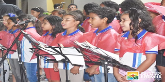 Apresentações musicais marcam comemorações natalinas em Delmiro Gouveia