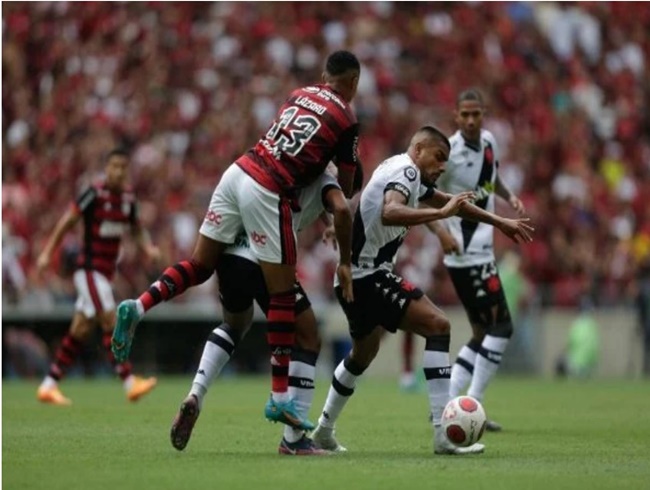 De novo: Flamengo vence Vasco por 1 x 0 e está na final do Carioca