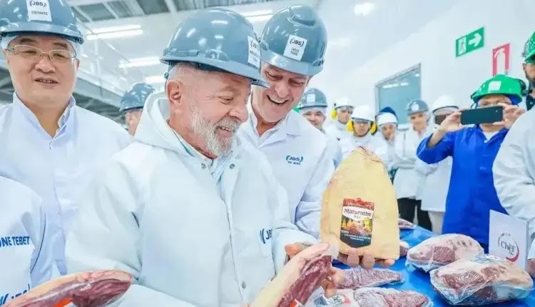 Lula diz que preço começou a cair: “Já tô comendo picanha com cerveja”