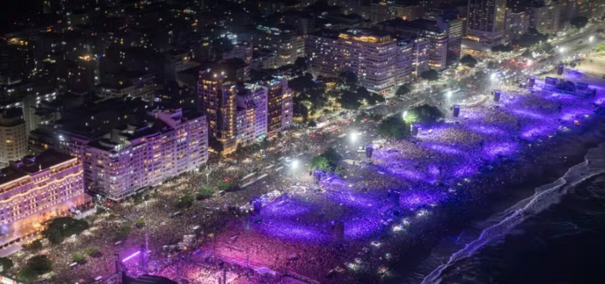 Madonna leva 1,6 milhão de pessoas a  Copacabana