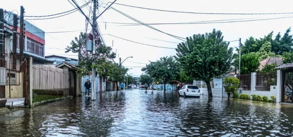 Mortes por chuvas no Rio Grande do Sul chegam a 66