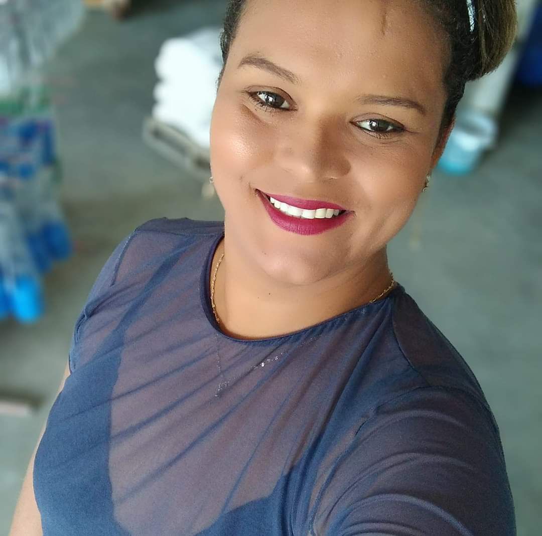 Jovem morre após colidir com moto em um poste e ser arremessada para uma ribanceira em Piranhas