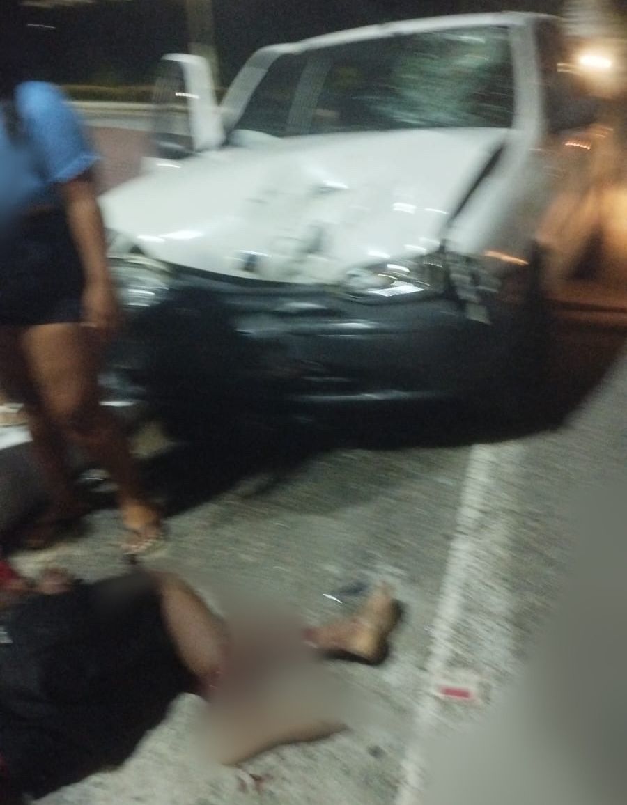 Jovem sofre fratura exposta na perna em colisão entre moto e carro em Piranhas, Alagoas