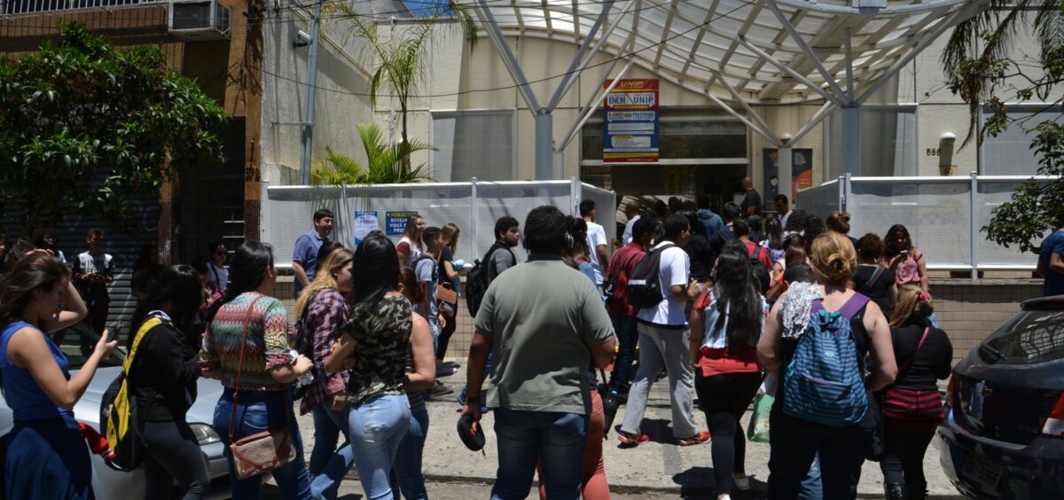 Inscrições para vagas remanescentes do FIES encerram nesta segunda-feira