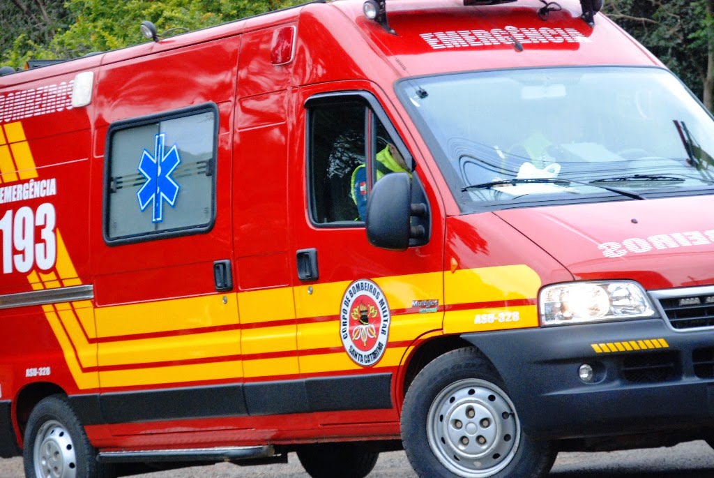 Homem sofre queda de moto na Rodovia AL-220 em Piranhas, Alagoas