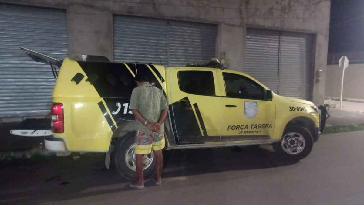 Homem de 69 anos é preso por violência contra mulher em Delmiro Gouveia