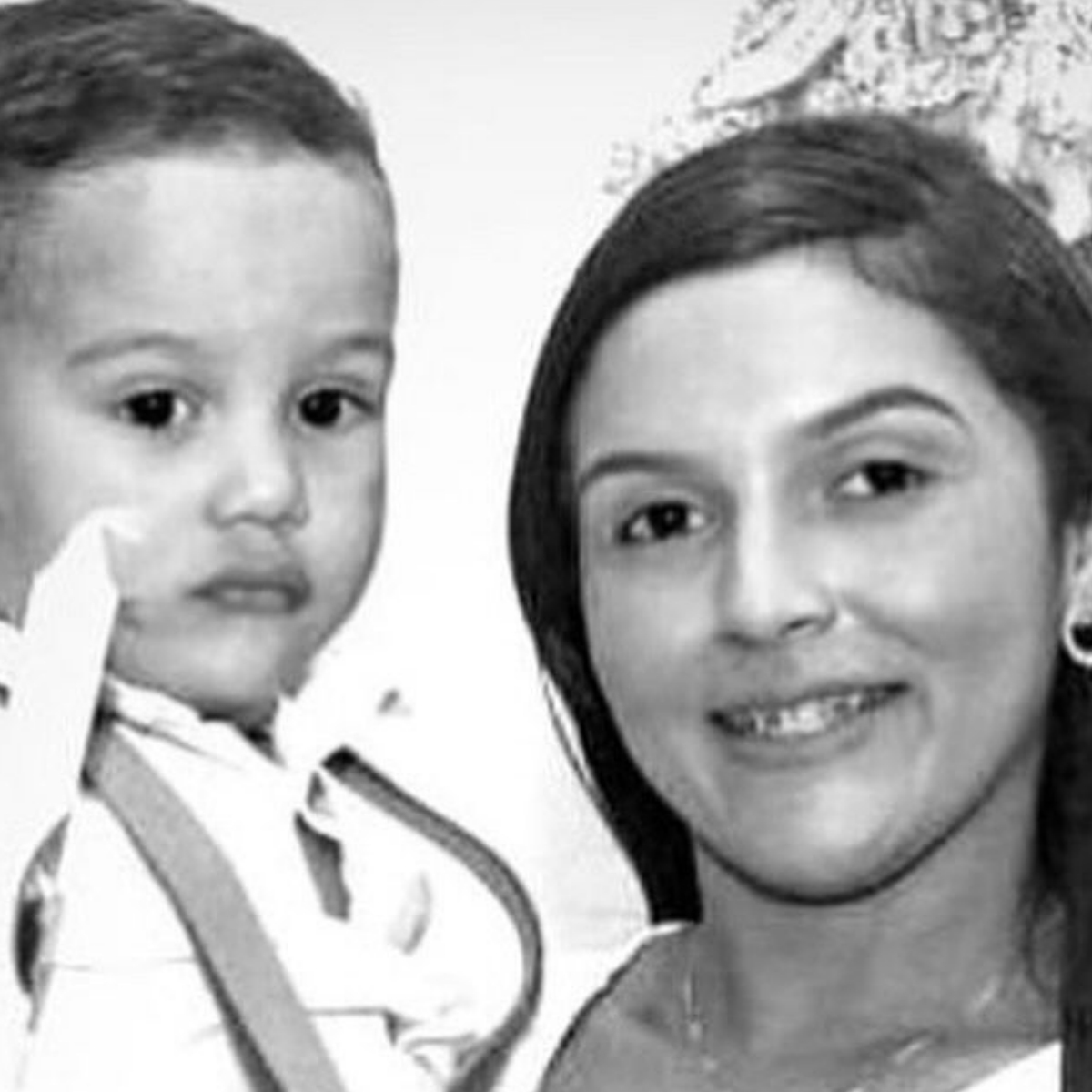 Sepultamento de Mãe e Filho vítimas de acidente na BR-423 emociona a comunidade de Inhapi